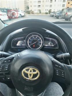 تۆیۆتا یارس